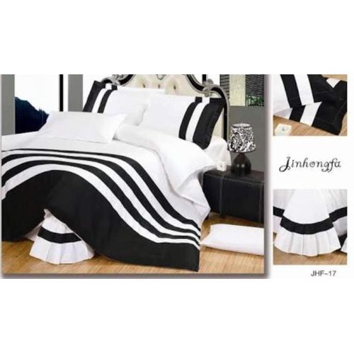 6*6 Duvet Cover 1 Duvet Cover, 2 Pilow Cases & 1 BedSheet - Black, White