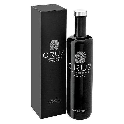 Cruz 750ml Black Vodka